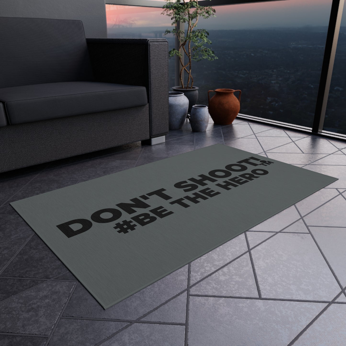 DON'T SHOOT! #BE THE HERO™ OUTDOOR RUG WORLDWIDE SHIPPING